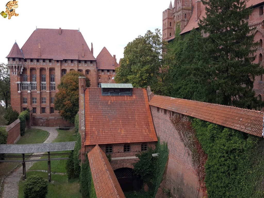 castillomalbork283129 1024x768 - Castillo de Marlbork, la fortaleza roja
