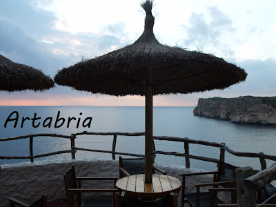 110.- Cova d´en Xoroi