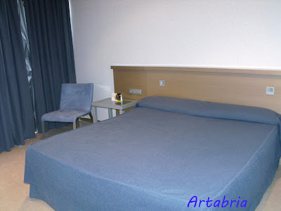 104.- Hotel Husa Más Camarena (Paterna)
